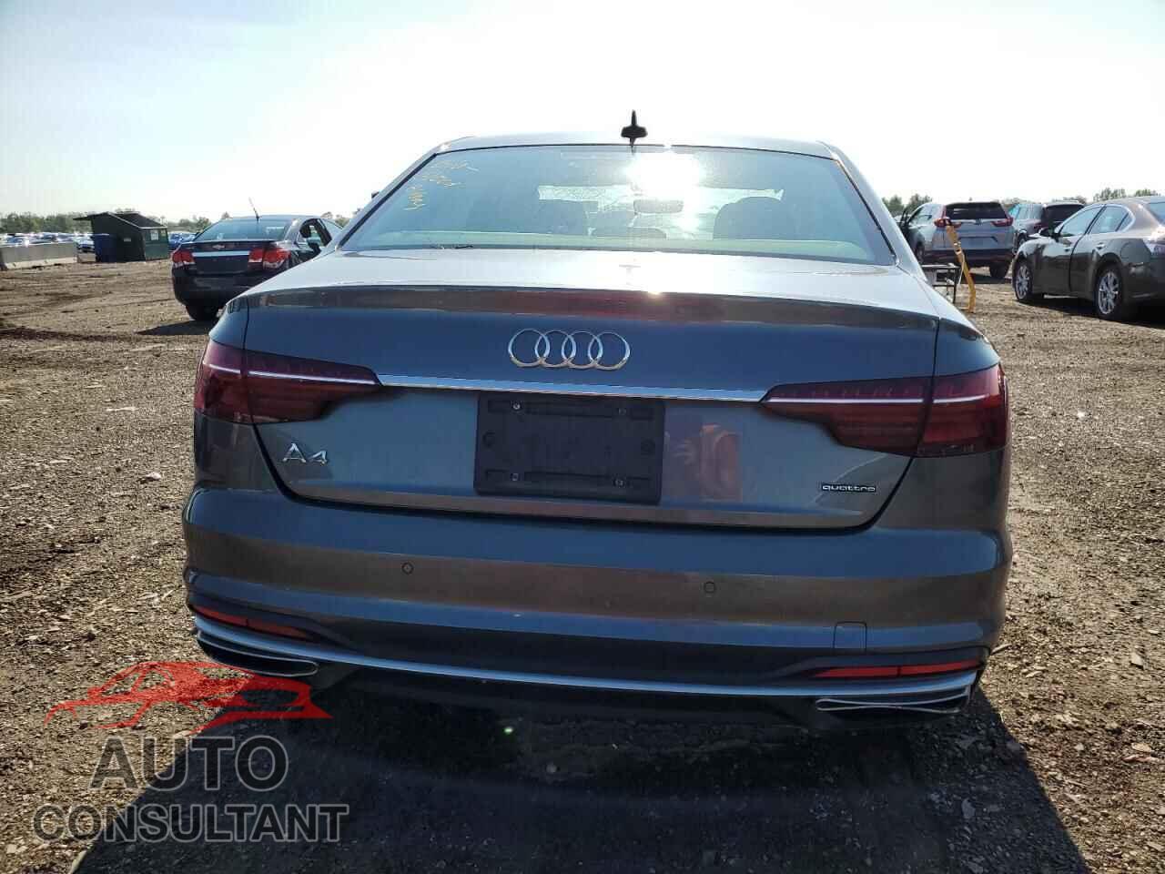 AUDI A4 2021 - WAUDAAF44MN008414