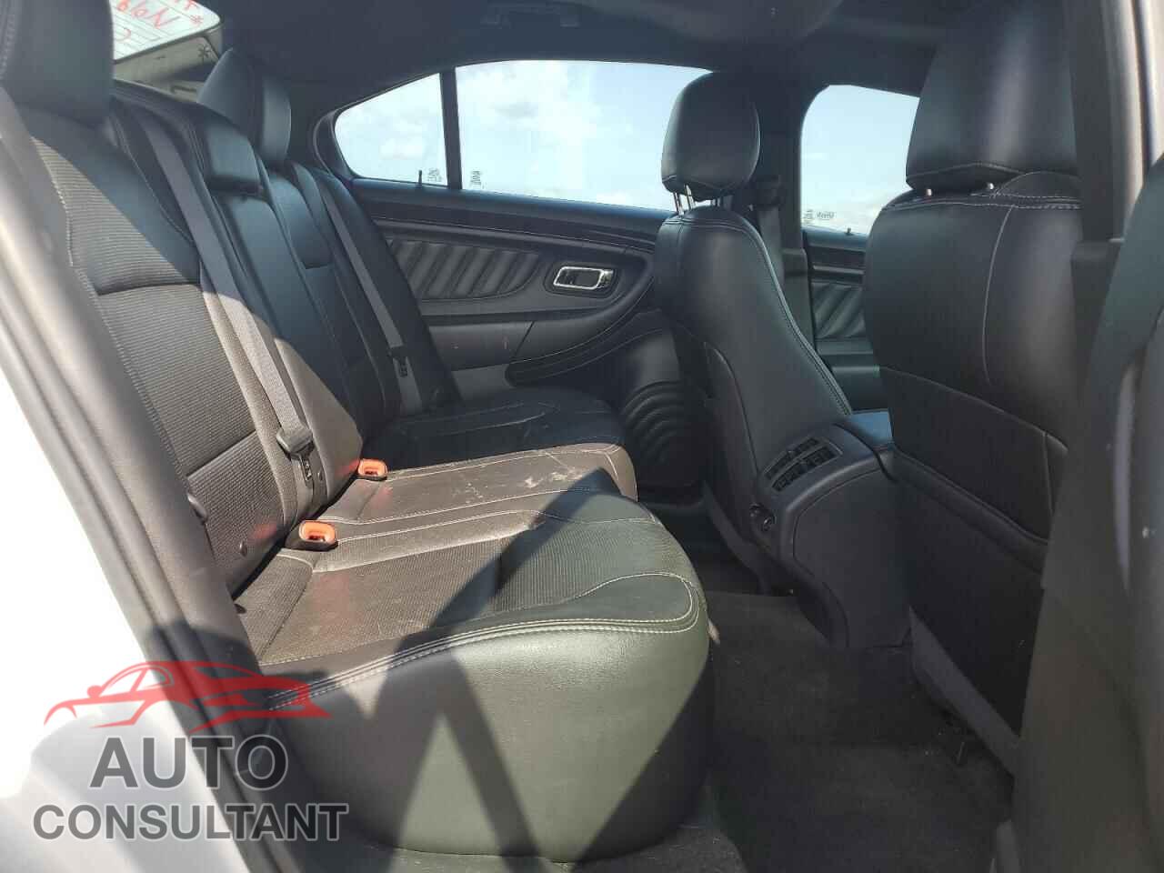 FORD TAURUS 2013 - 1FAHP2F85DG137672