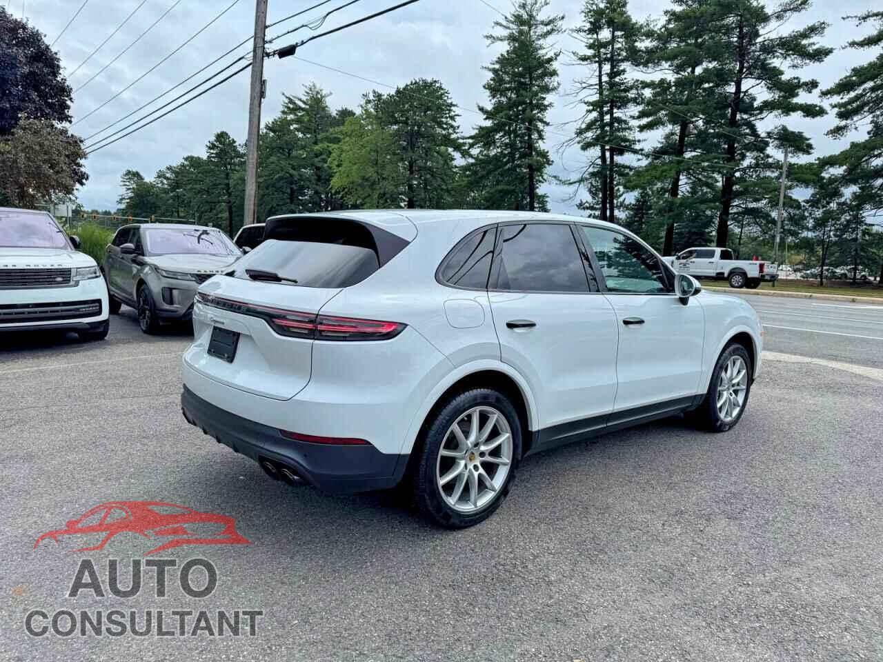 PORSCHE CAYENNE 2019 - WP1AA2AY3KDA07262