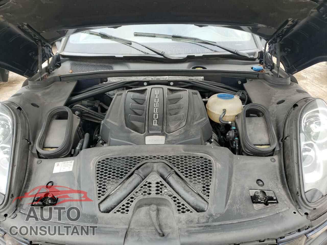 PORSCHE MACAN 2016 - WP1AB2A51GLB41977