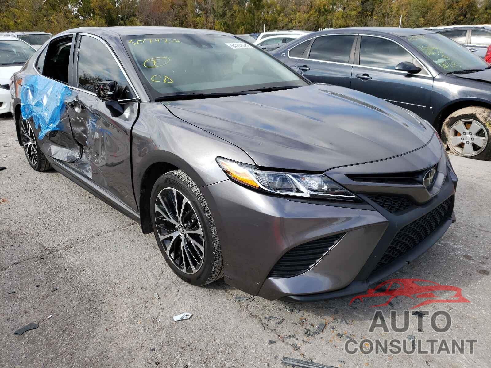 TOYOTA CAMRY 2020 - 4T1G11AK1LU507922