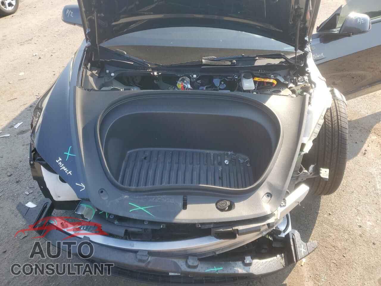 TESLA MODEL 3 2025 - 5YJ3E1EA7SF926485