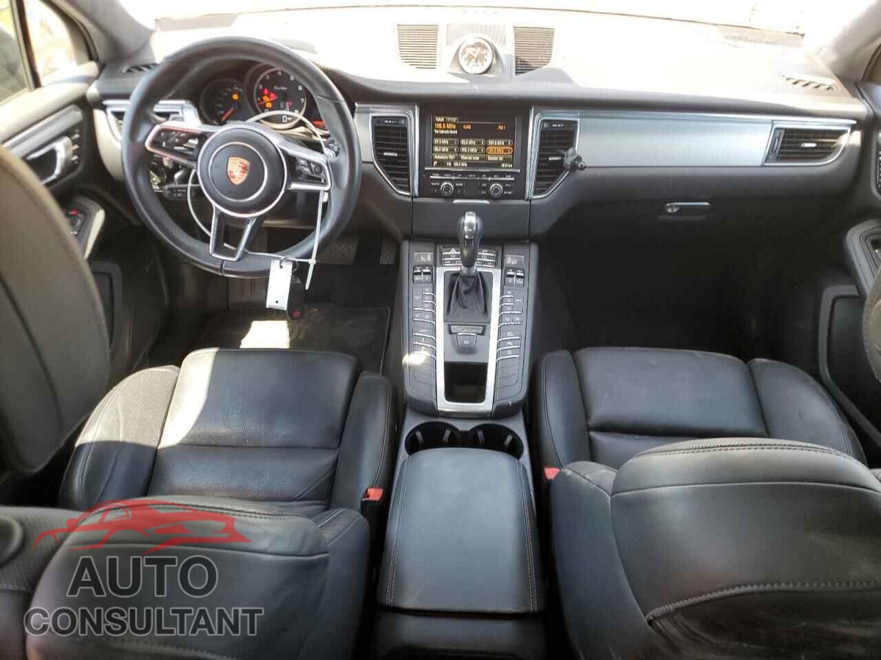 PORSCHE MACAN 2015 - WP1AF2A5XFLB97841