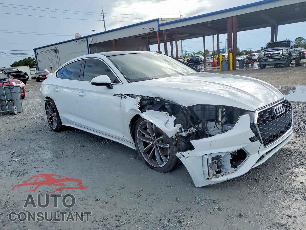 AUDI A5 2023 - WAUDACF56PA046484