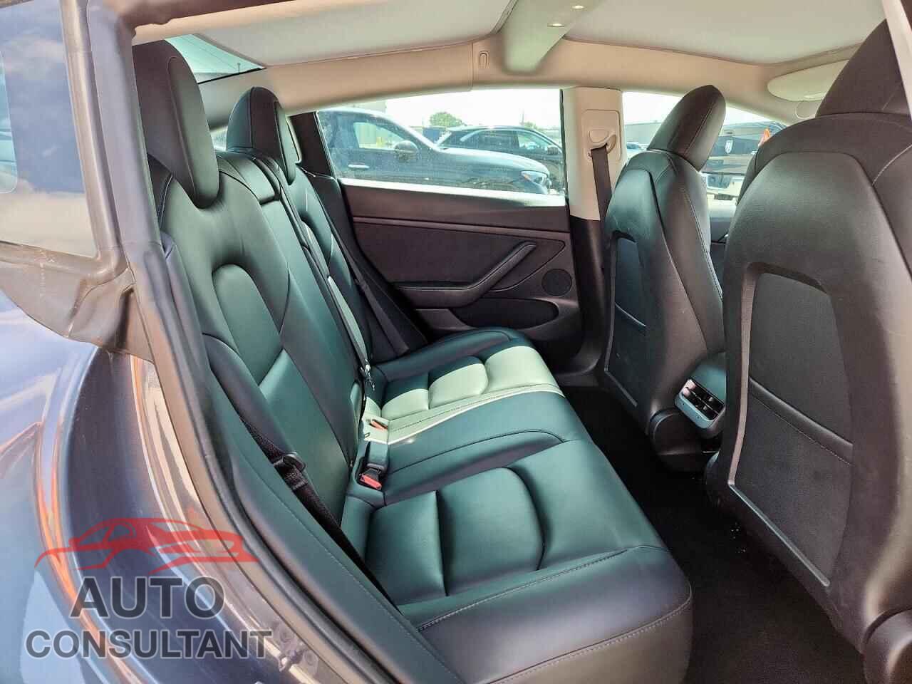TESLA MODEL 3 2023 - 5YJ3E1EA9PF429090