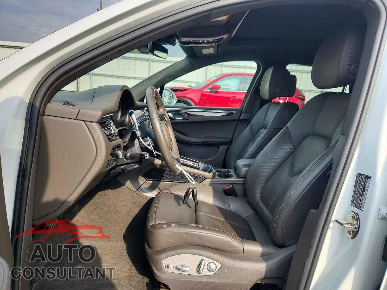 PORSCHE MACAN 2024 - WP1AG2A58RLB36621