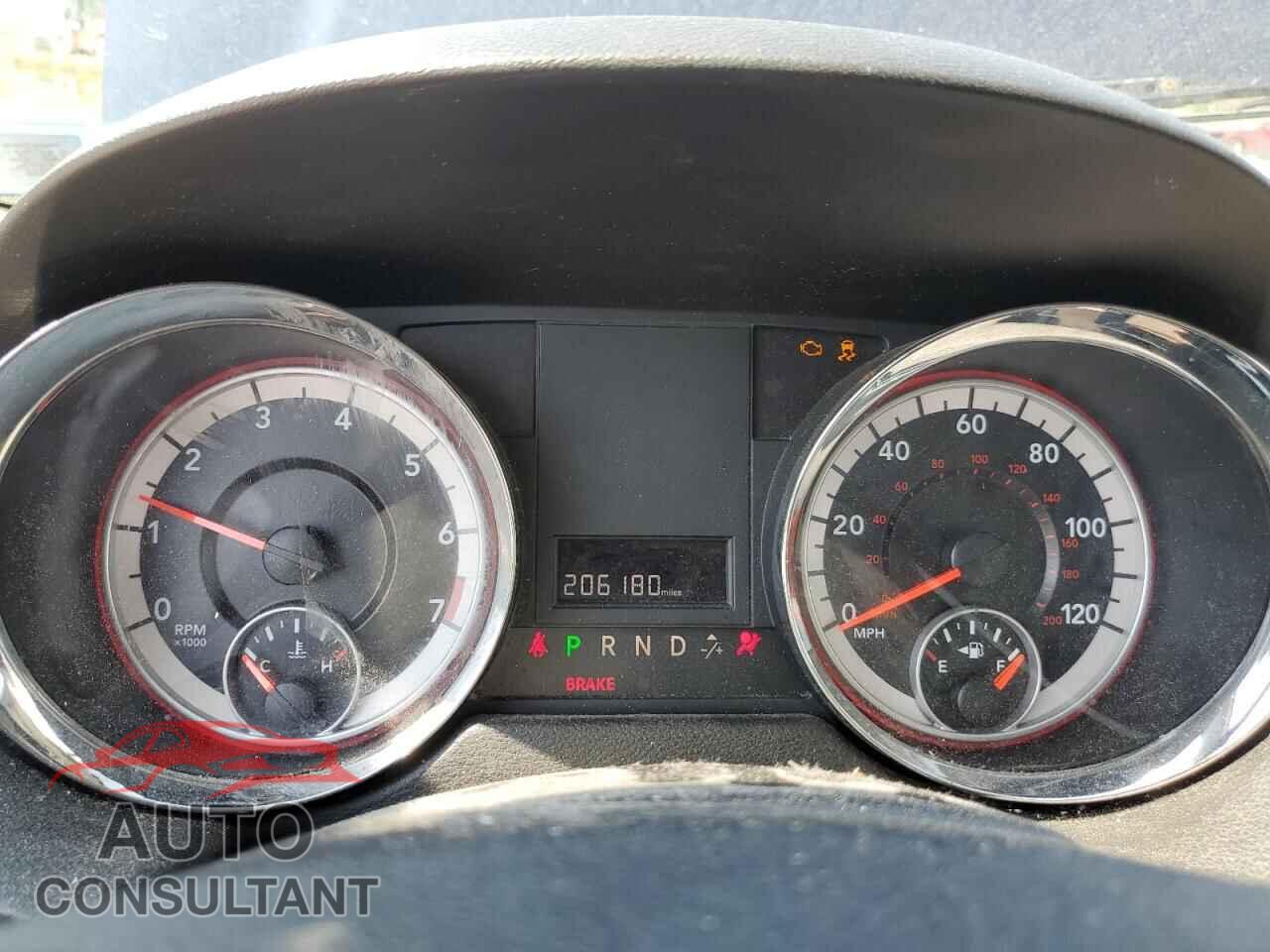 DODGE CARAVAN 2013 - 2C4RDGBG1DR569868