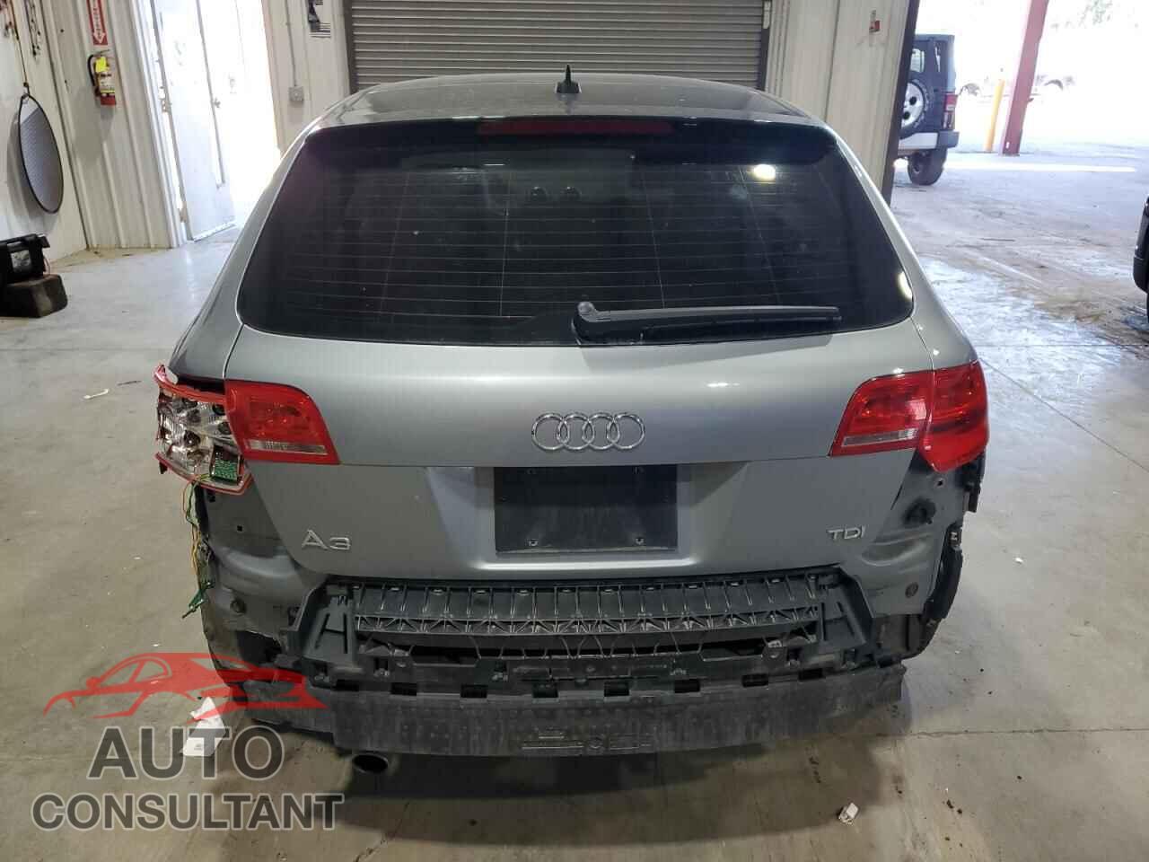 AUDI A3 2013 - WAUKJAFM8DA030110