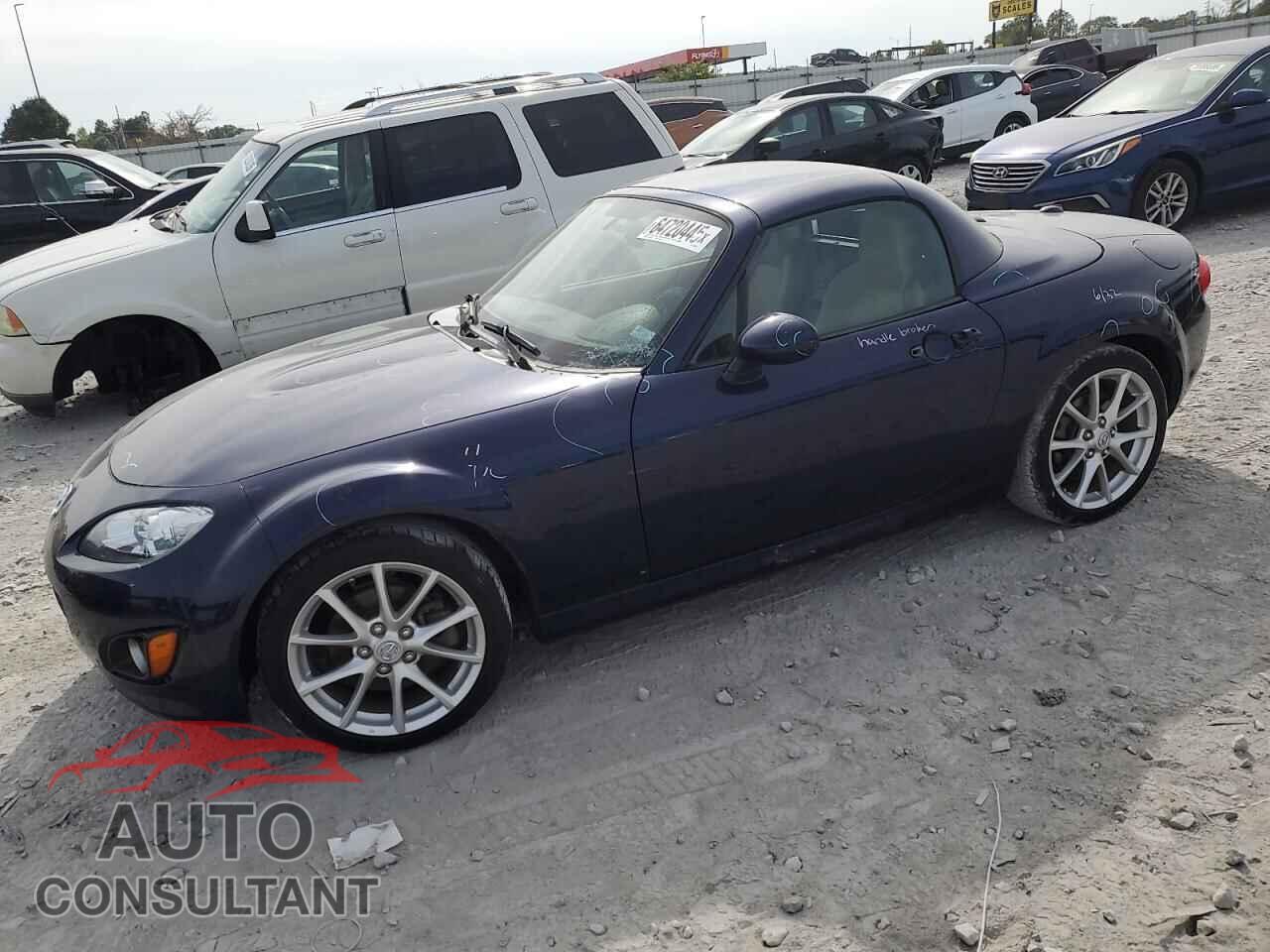 MAZDA MX5 2011 - JM1NC2PF6B0215209