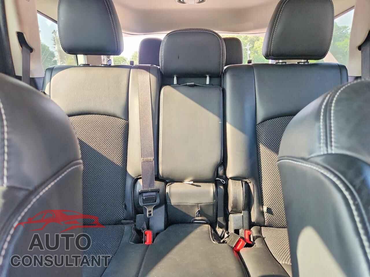 DODGE JOURNEY 2017 - 3C4PDDGG7HT521101