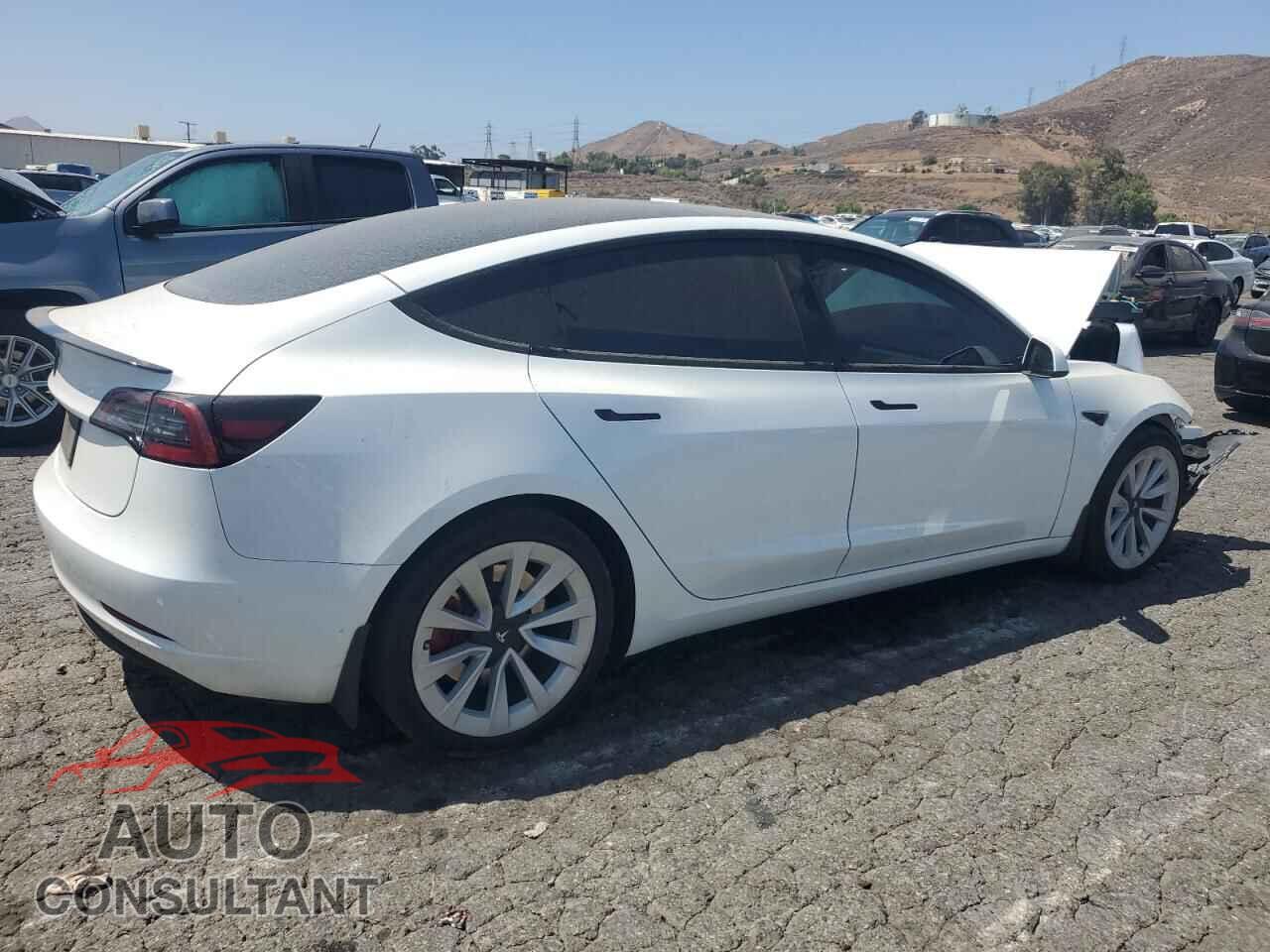 TESLA MODEL 3 2023 - 5YJ3E1EA0PF679107