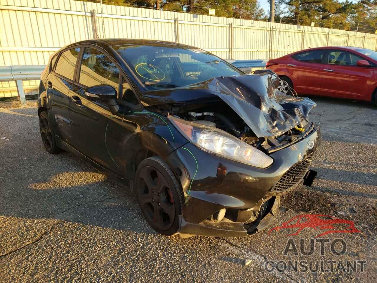 FORD FIESTA 2018 - 3FADP4GX2JM111399