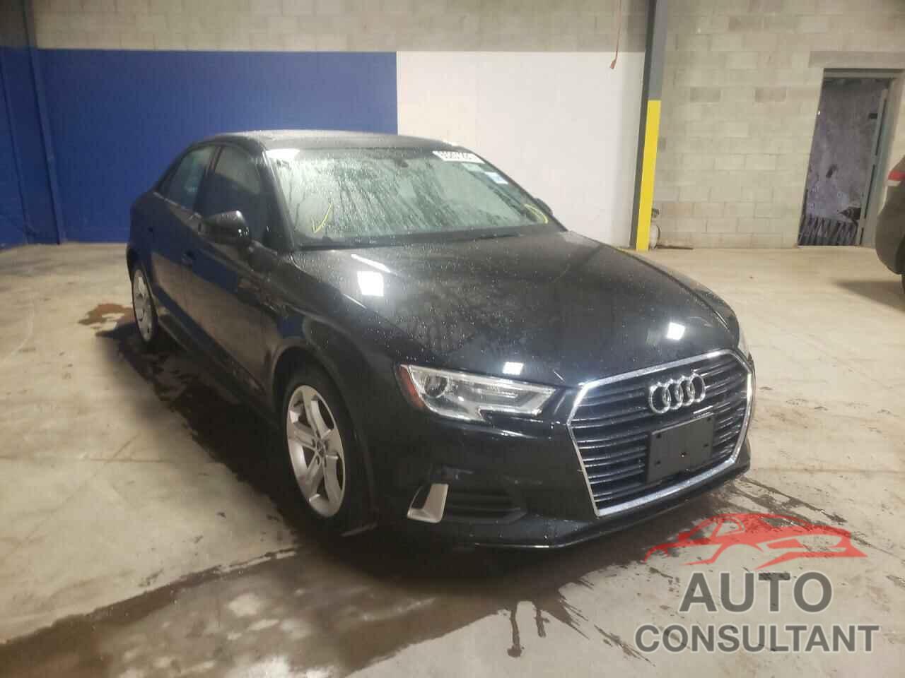 AUDI A3 2018 - WAUAUGFF6J1045871