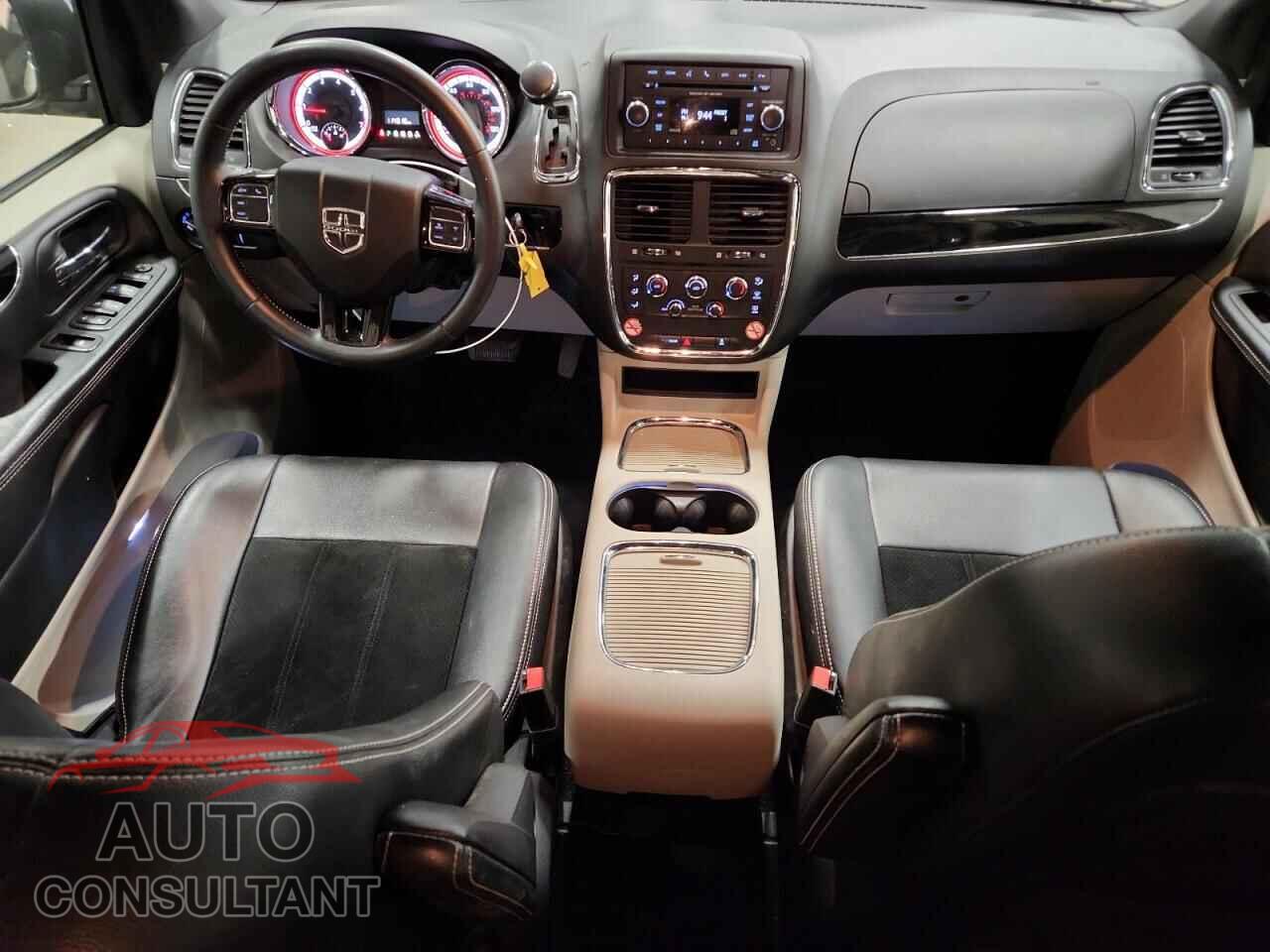 DODGE CARAVAN 2017 - 2C4RDGCG8HR600053