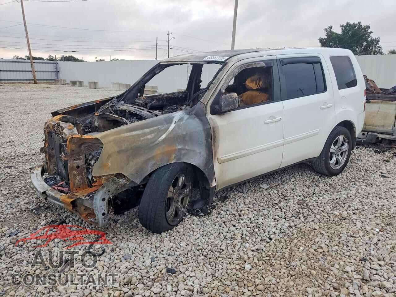 HONDA PILOT 2014 - 5FNYF3H44EB024112