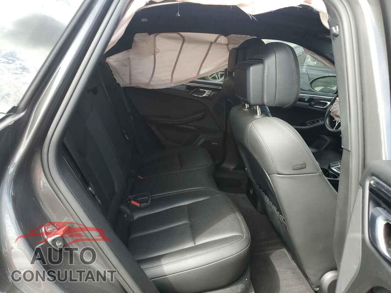 PORSCHE MACAN 2018 - WP1AA2A53JLB18243