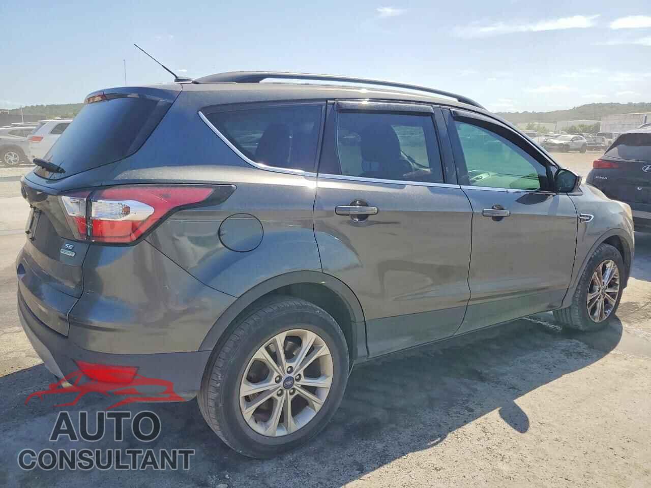 FORD ESCAPE 2017 - 1FMCU0GD9HUD93409