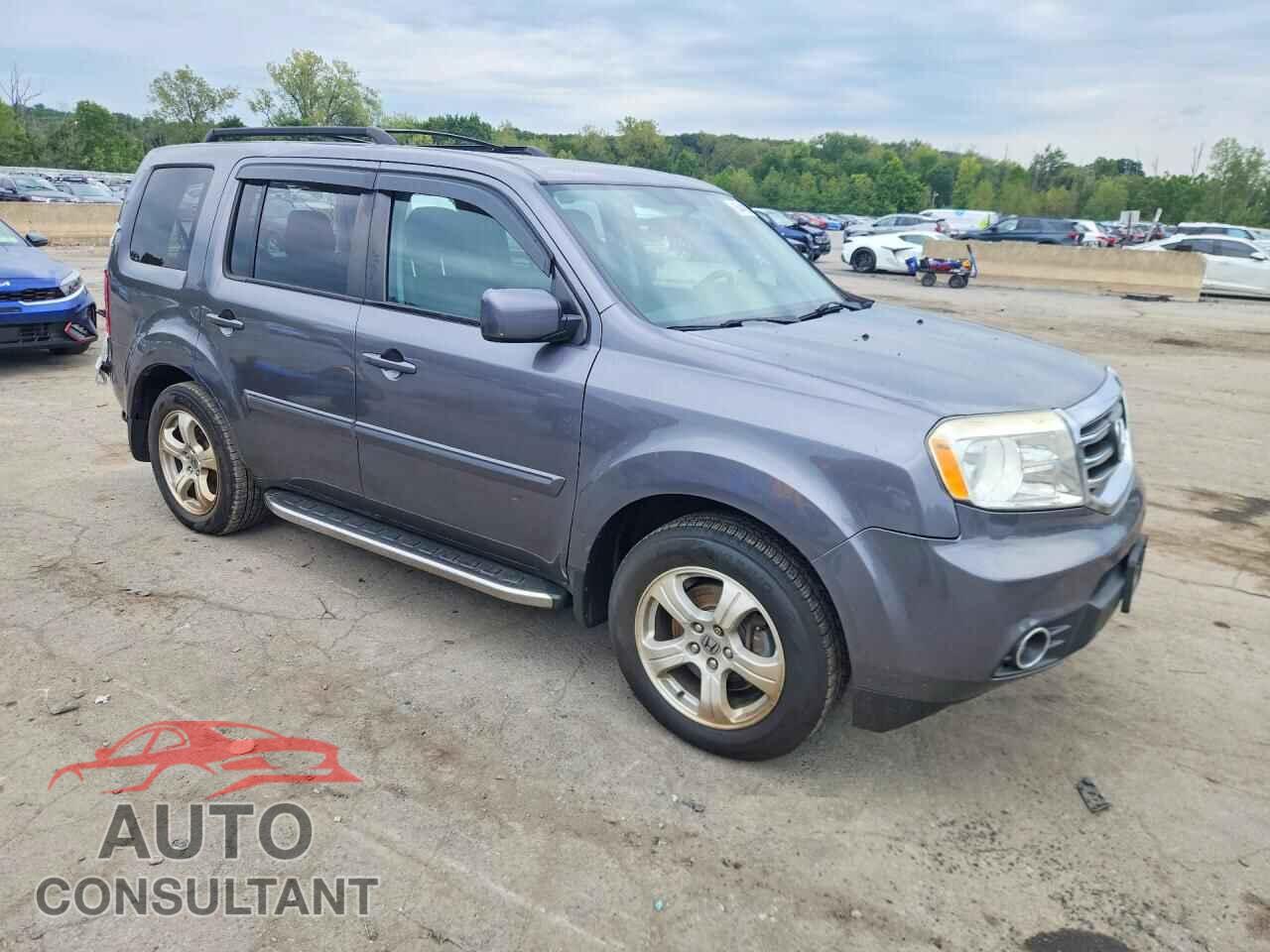 HONDA PILOT 2015 - 5FNYF4H77FB051385
