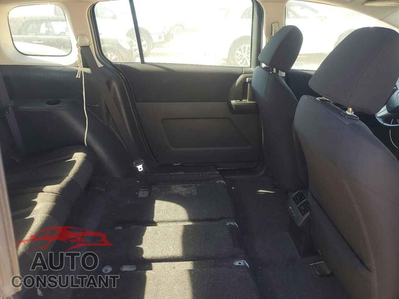 MAZDA 5 2012 - JM1CW2CL9C0111048