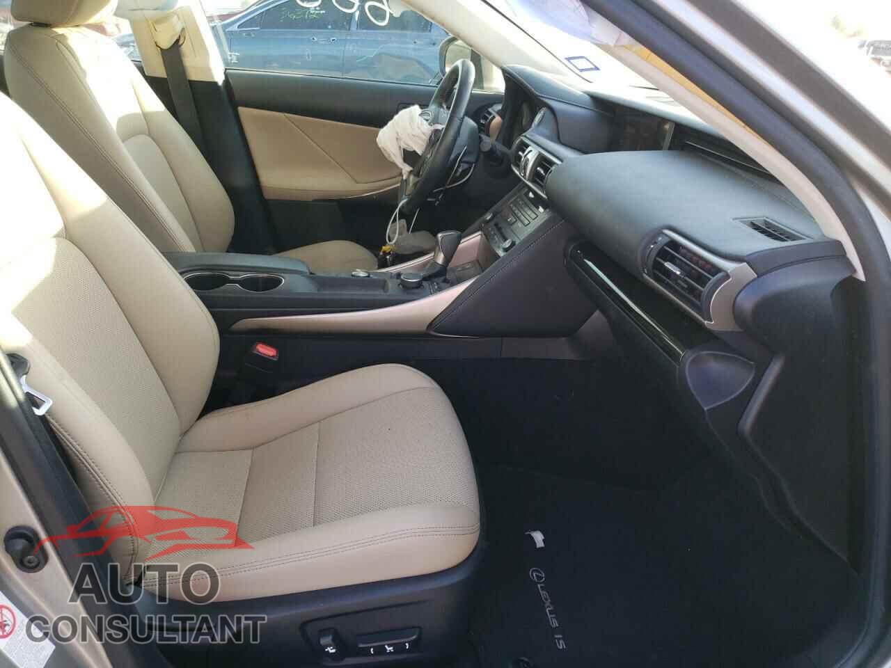 LEXUS IS 2017 - JTHBA1D2XH5061912