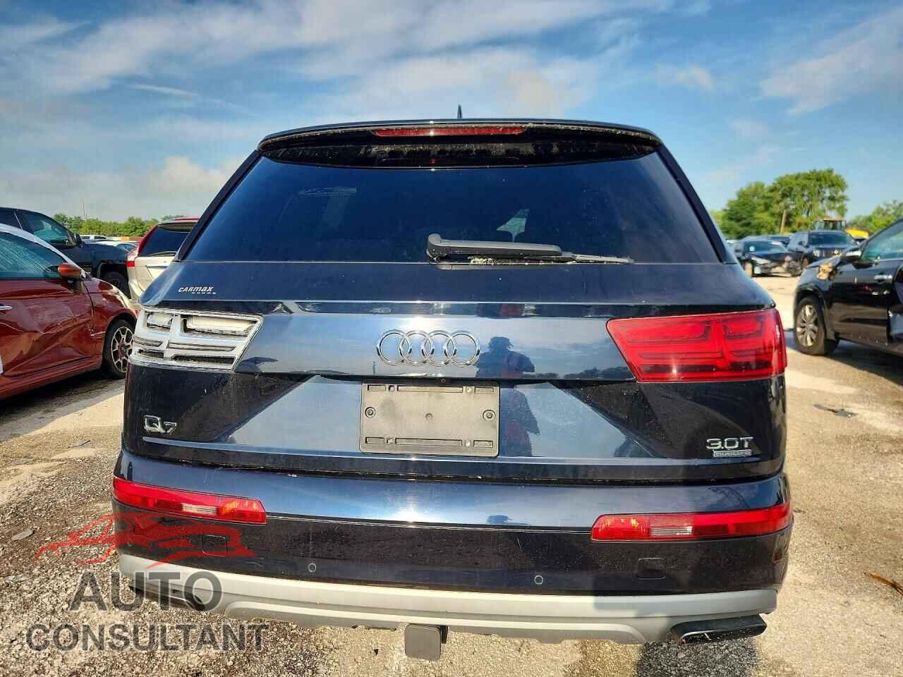 AUDI Q7 2017 - WA1LAAF71HD005341