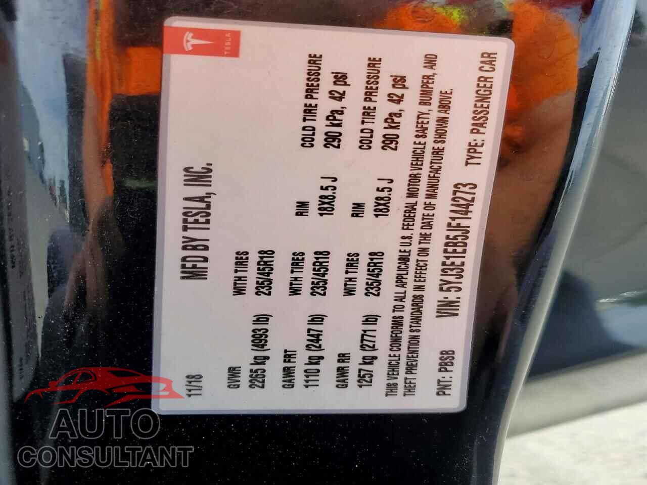 TESLA MODEL 3 2018 - 5YJ3E1EB5JF144273
