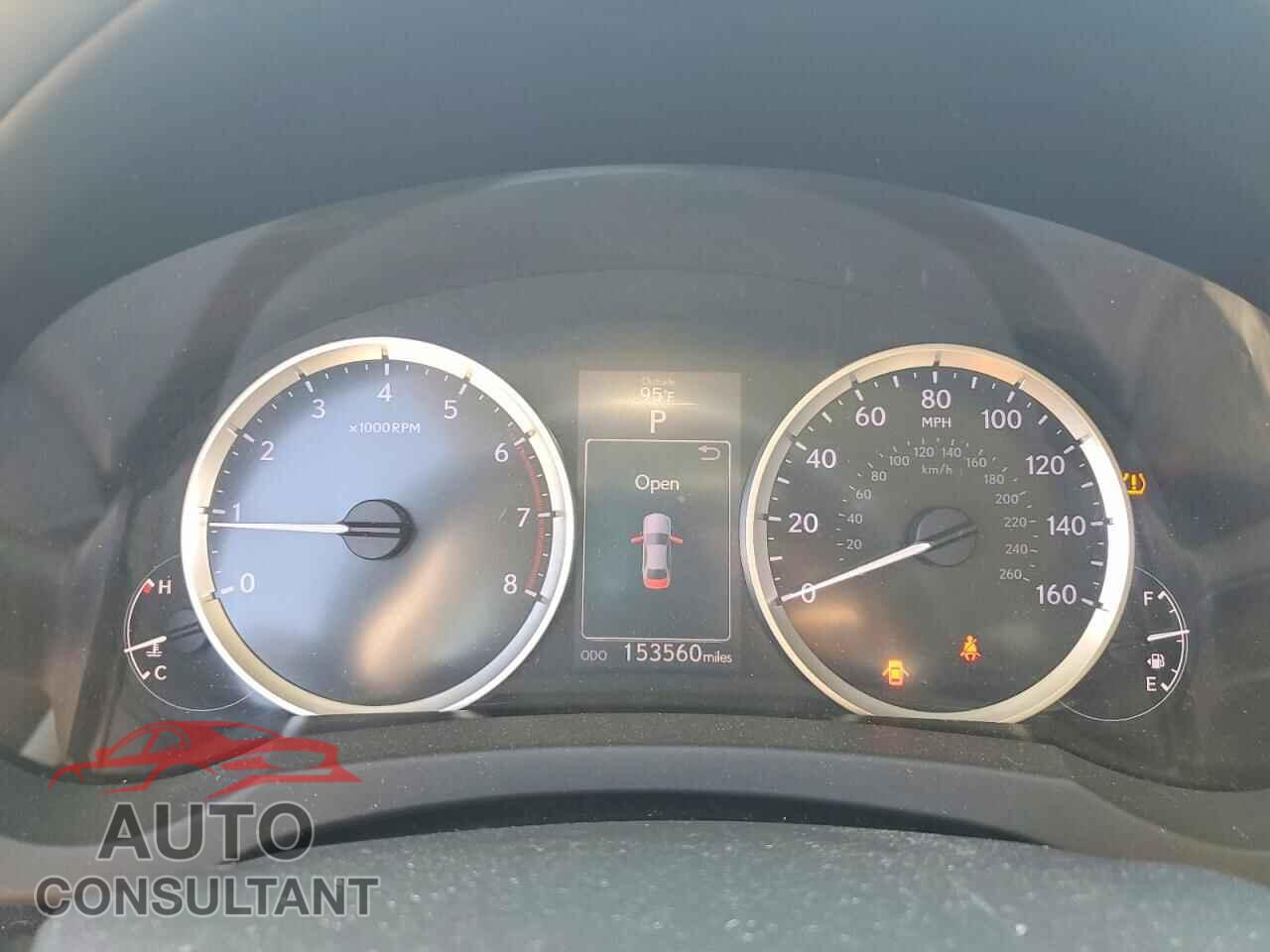 LEXUS IS 2016 - JTHBA1D22G5010127