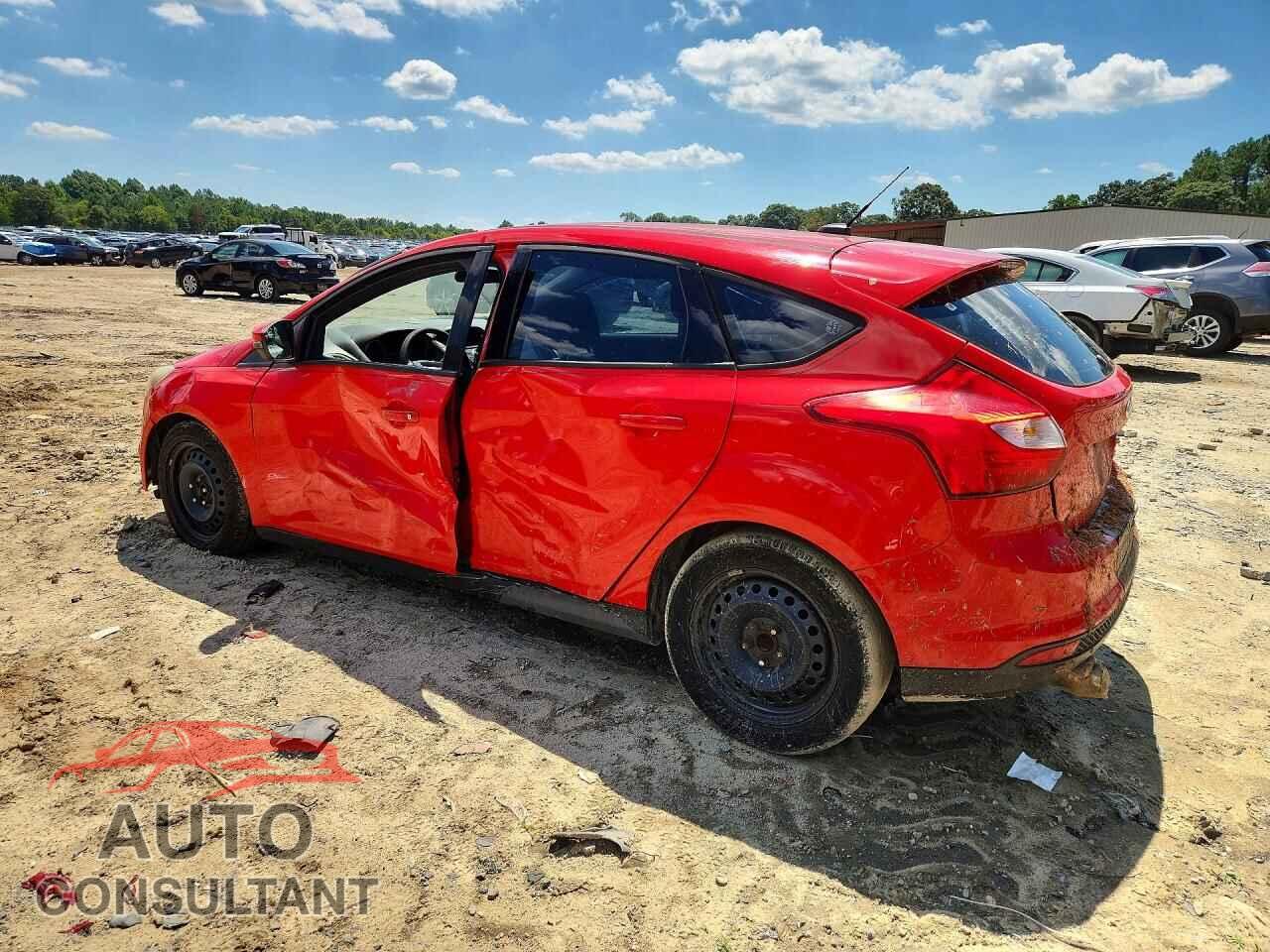 FORD FOCUS 2012 - 1FAHP3K23CL238691