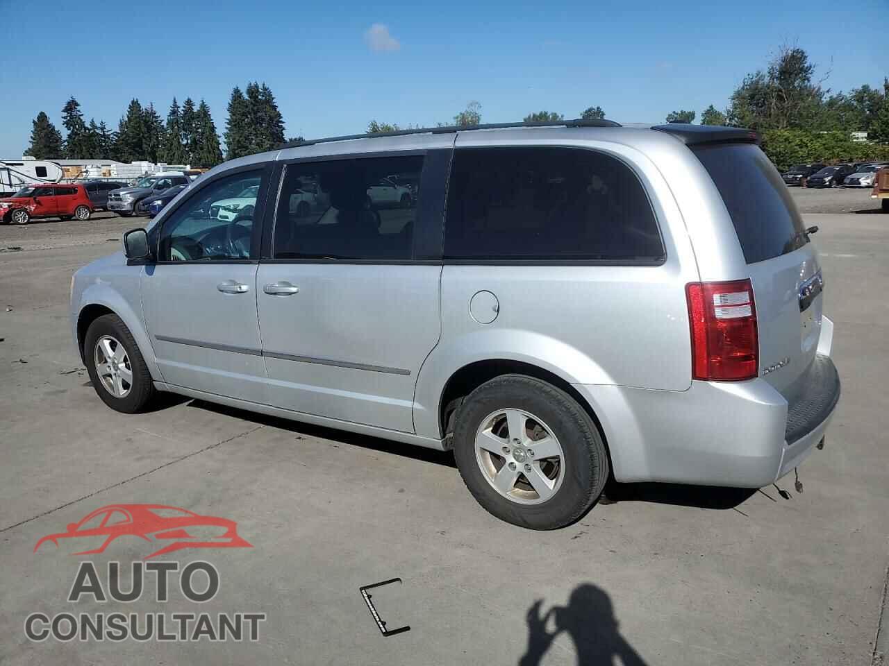 DODGE CARAVAN 2010 - 2D4RN5D19AR458560