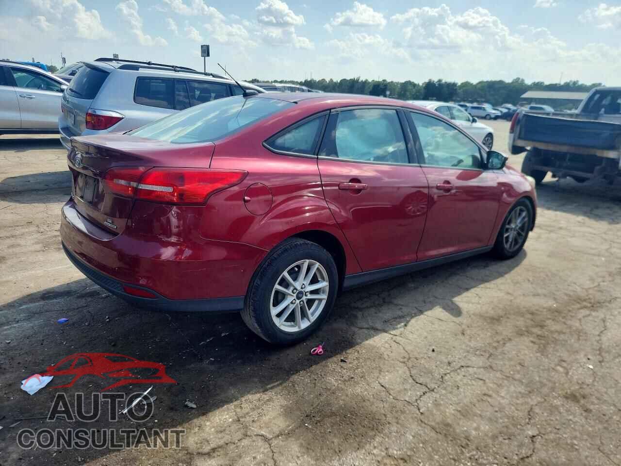 FORD FOCUS 2015 - 1FADP3F24FL238177