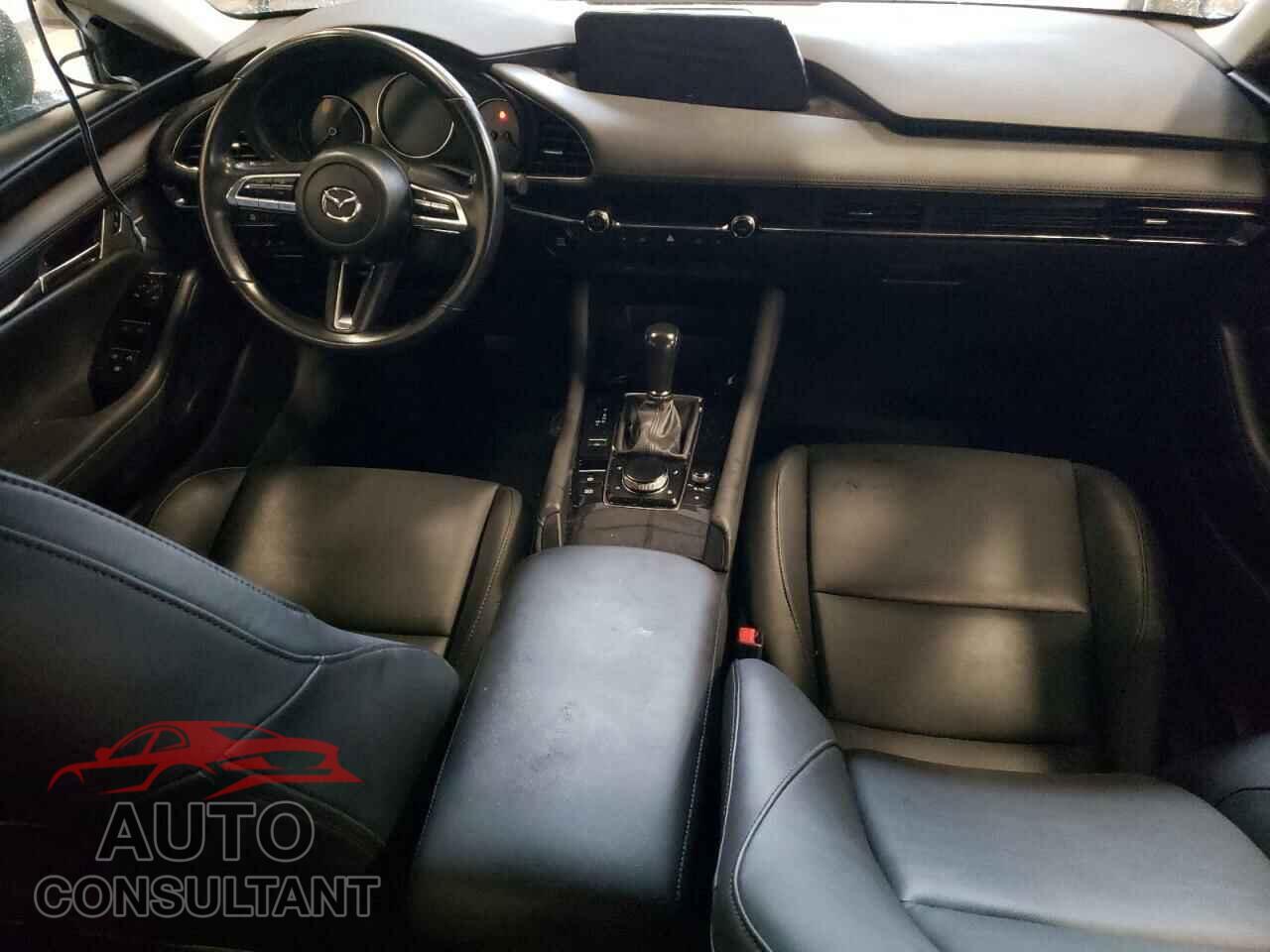 MAZDA 3 2019 - 3MZBPADL3KM106597