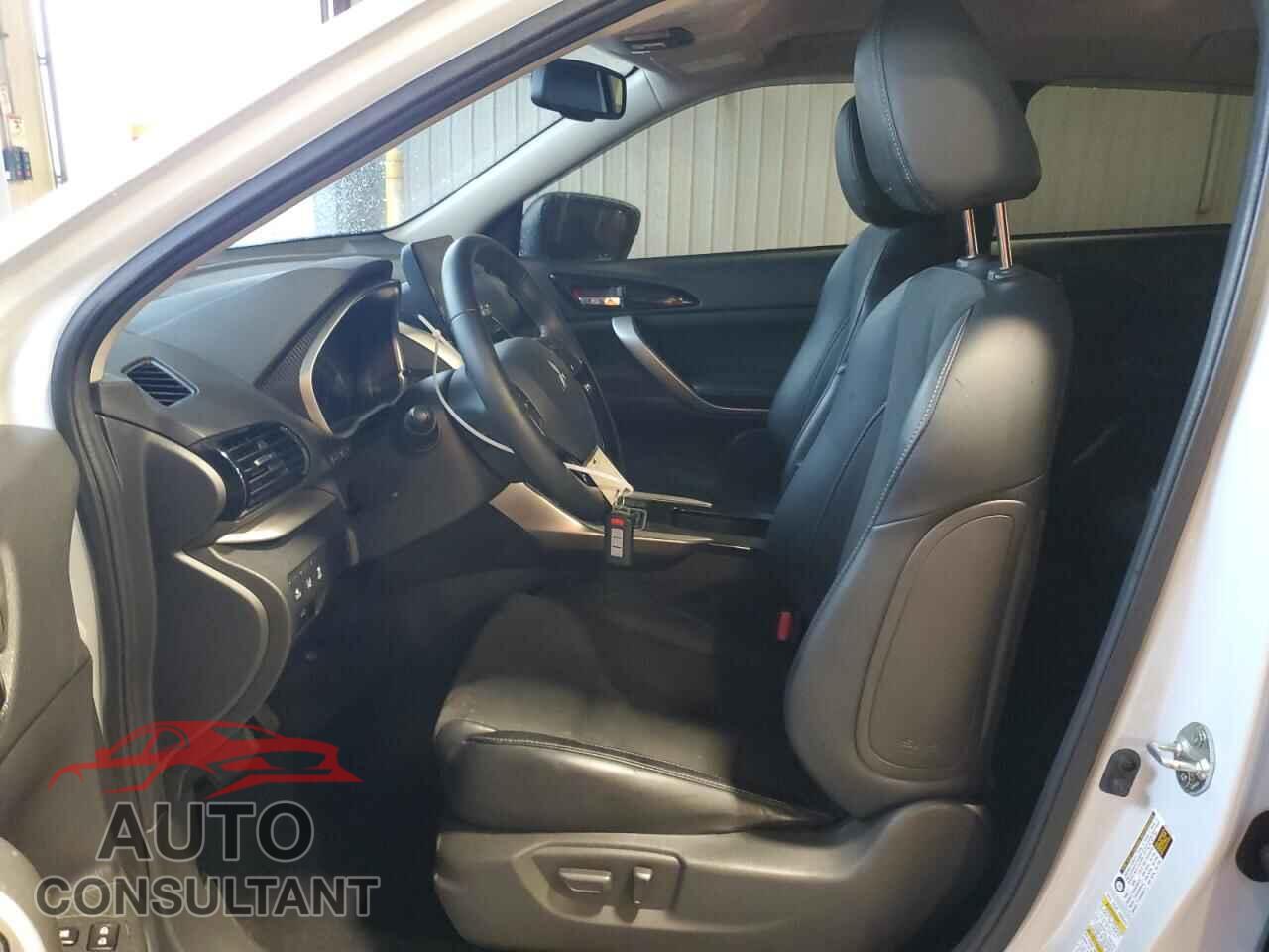 MITSUBISHI ECLIPSE 2024 - JA4ATWAA3RZ000857