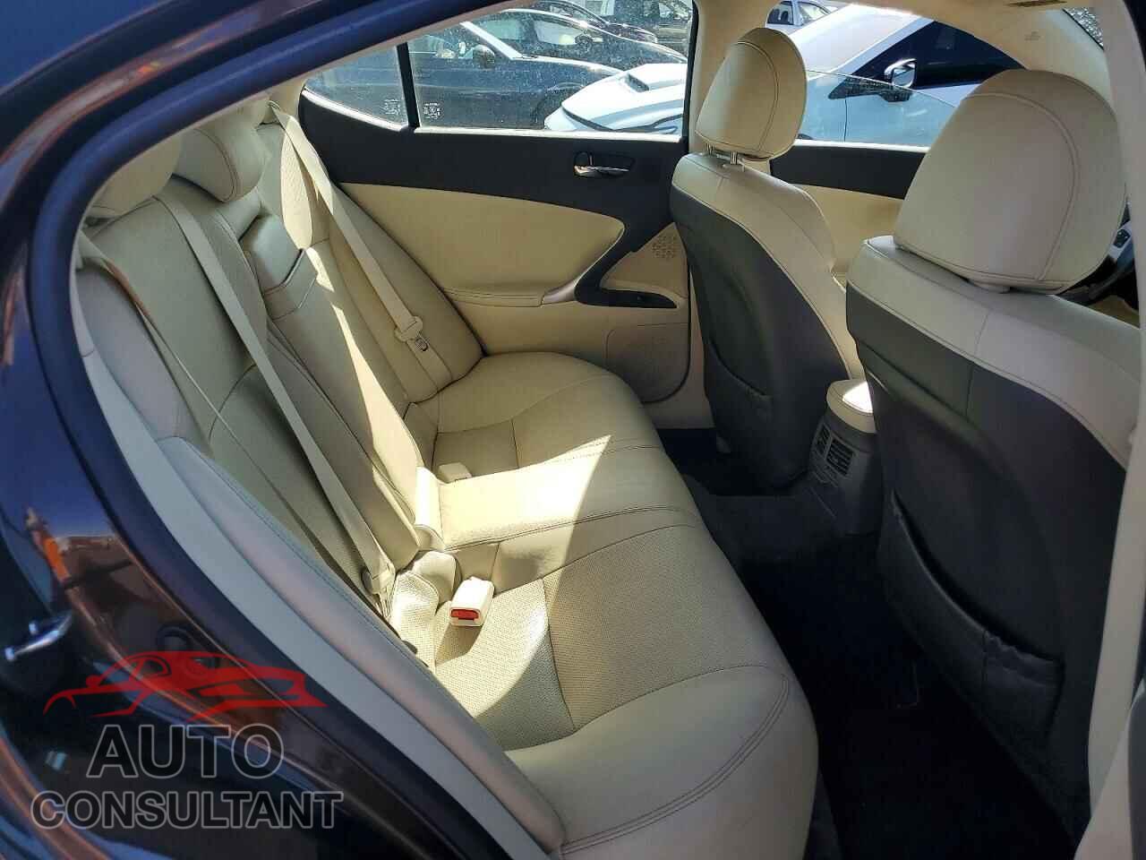 LEXUS IS 2012 - JTHBF5C22C5173963