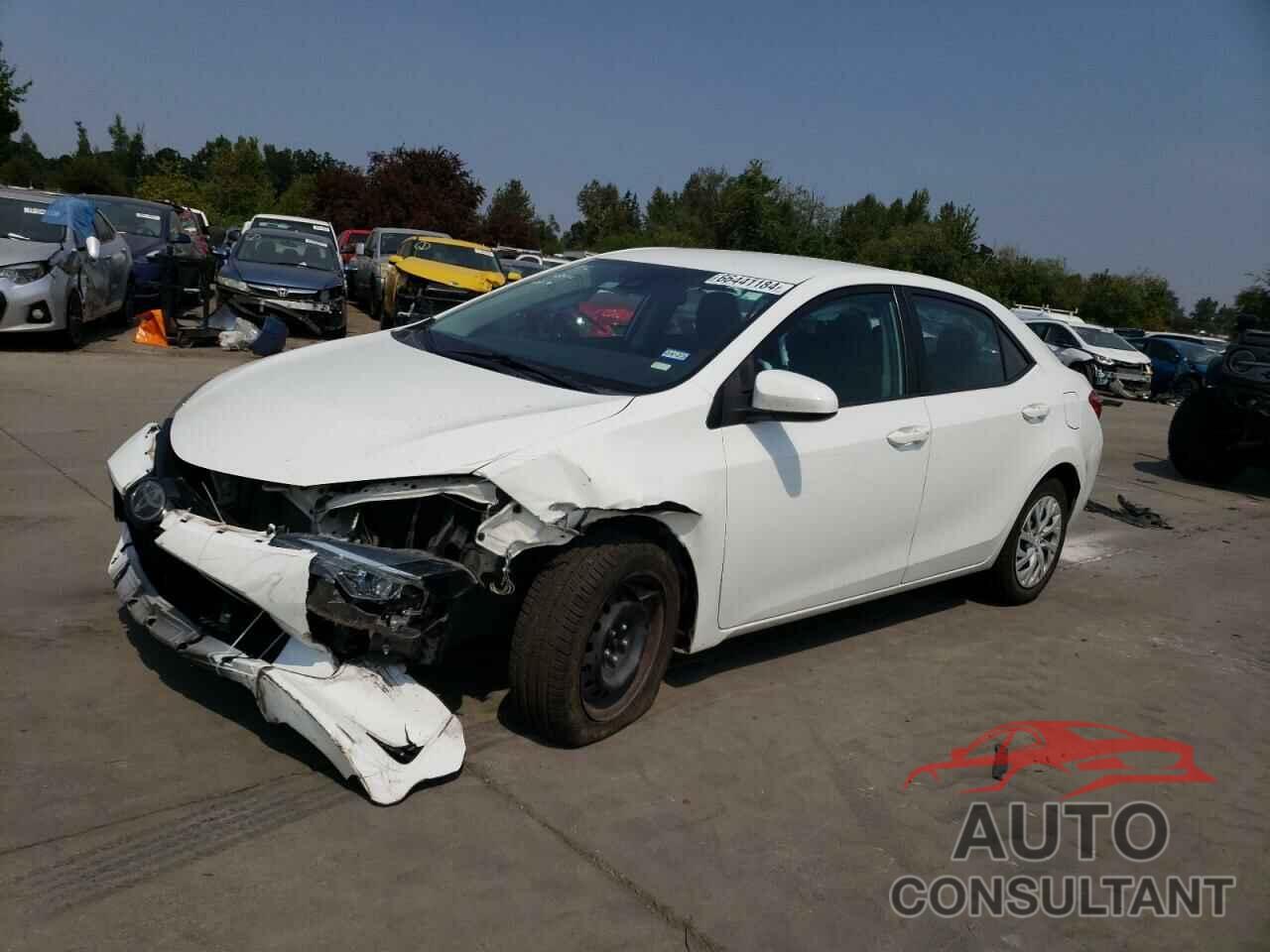 TOYOTA COROLLA 2019 - 5YFBURHE1KP870432
