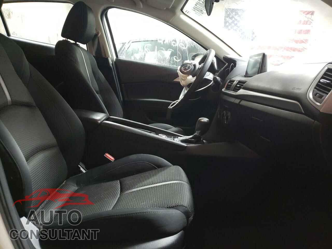 MAZDA 3 2017 - 3MZBN1U70HM116067