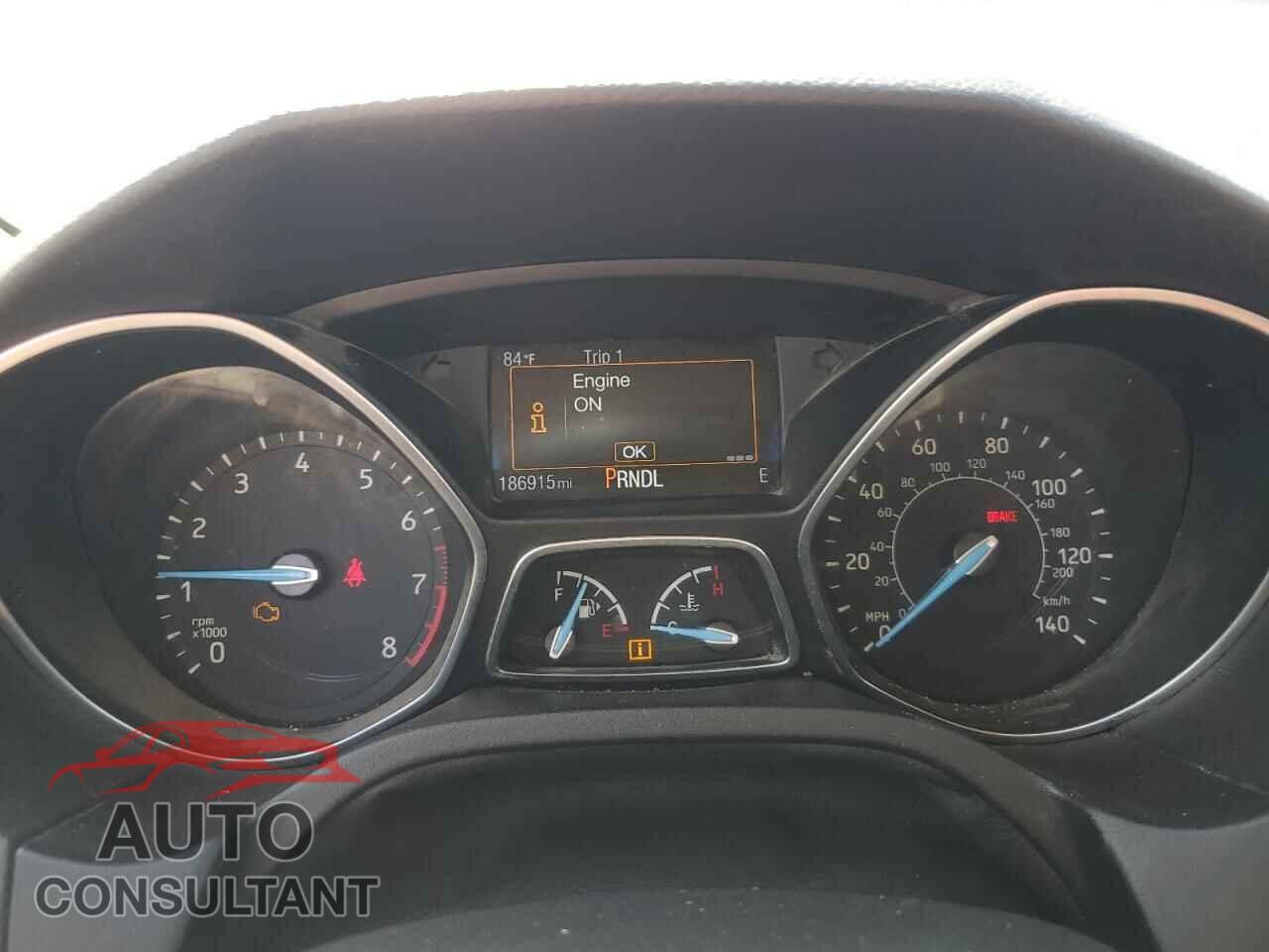 FORD FOCUS 2015 - 1FADP3F21FL357739
