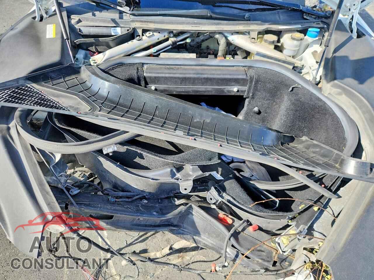 TESLA MODEL S 2013 - 5YJSA1DN7DFP25667