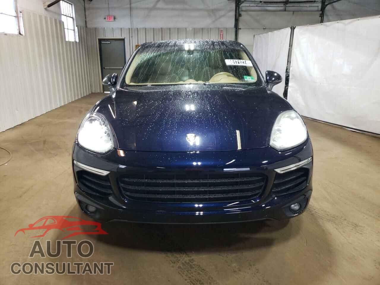 PORSCHE CAYENNE 2016 - WP1AA2A25GKA11943