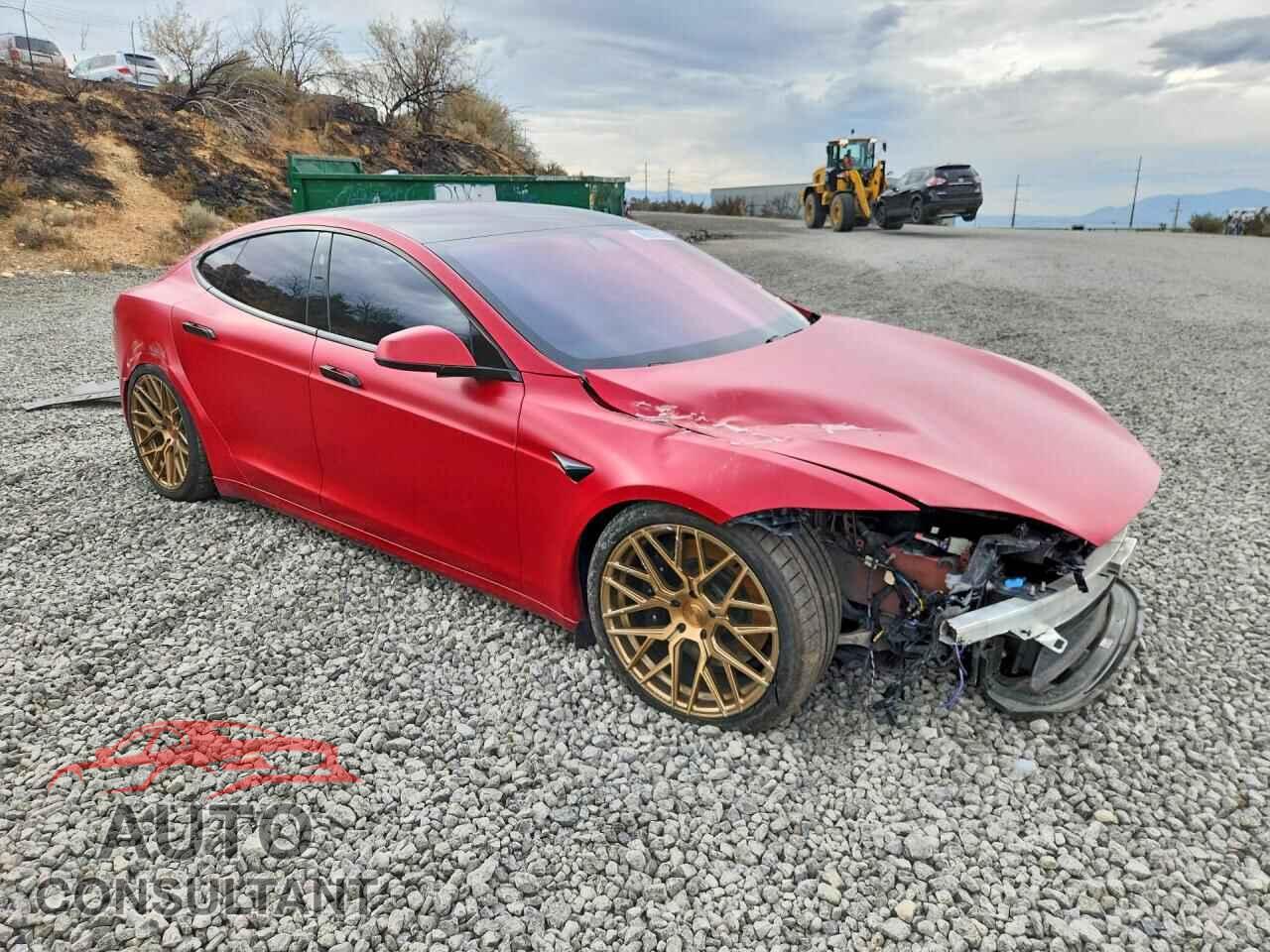 TESLA MODEL S 2021 - 5YJSA1E52MF443791