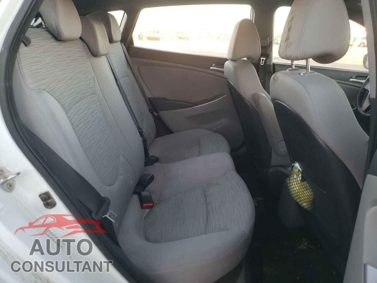 HYUNDAI ACCENT 2016 - KMHCT5AE3GU268244