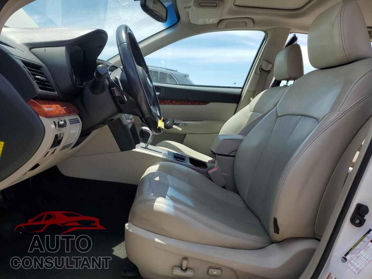 SUBARU OUTBACK 2011 - 4S4BRBLC0B3418992