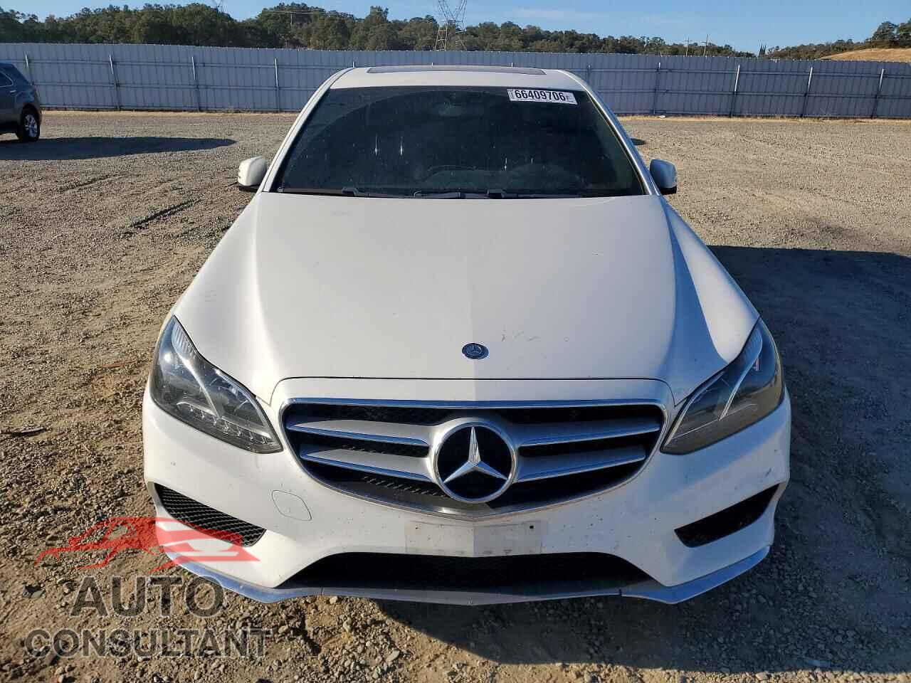 MERCEDES-BENZ E-CLASS 2015 - WDDHF0EB7FB112194