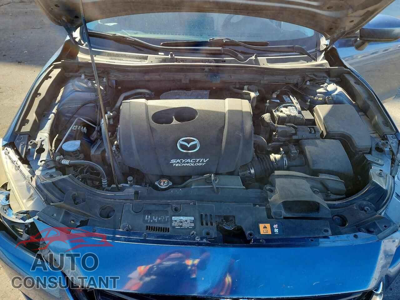 MAZDA 3 2017 - 3MZBN1U7XHM124242