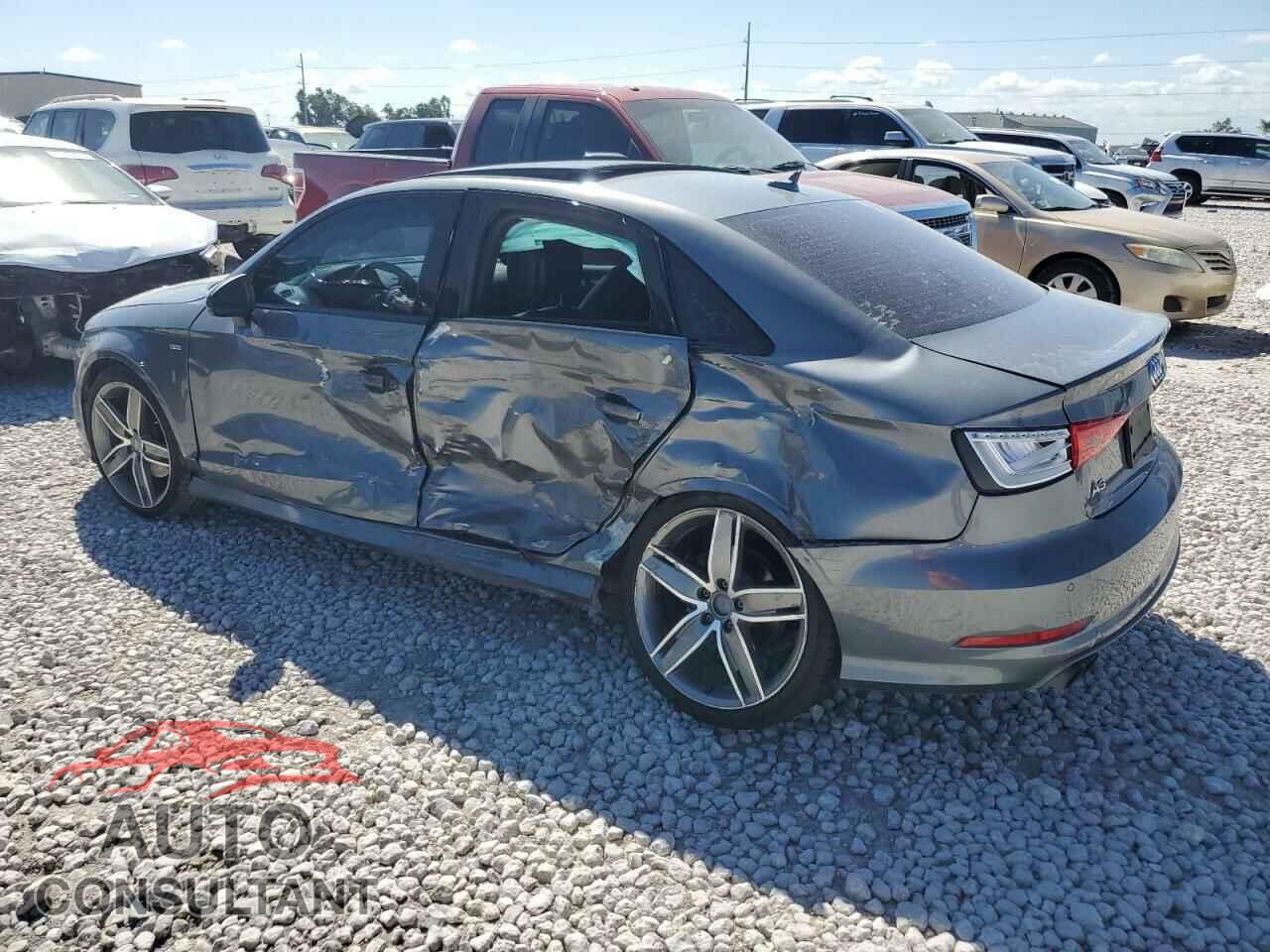 AUDI A3 2016 - WAUA7GFF3G1092145