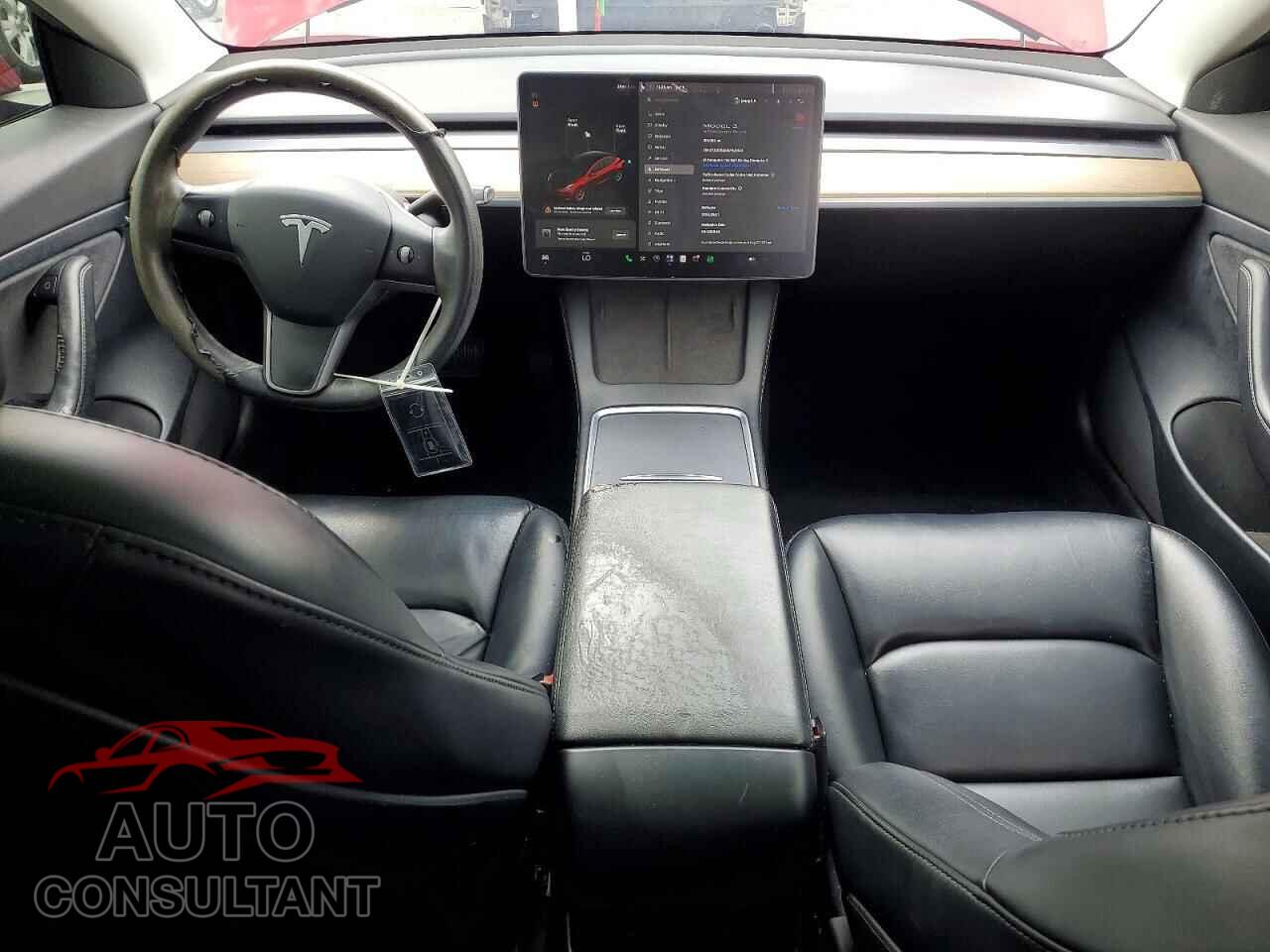 TESLA MODEL 3 2021 - 5YJ3E1EA5MF921434