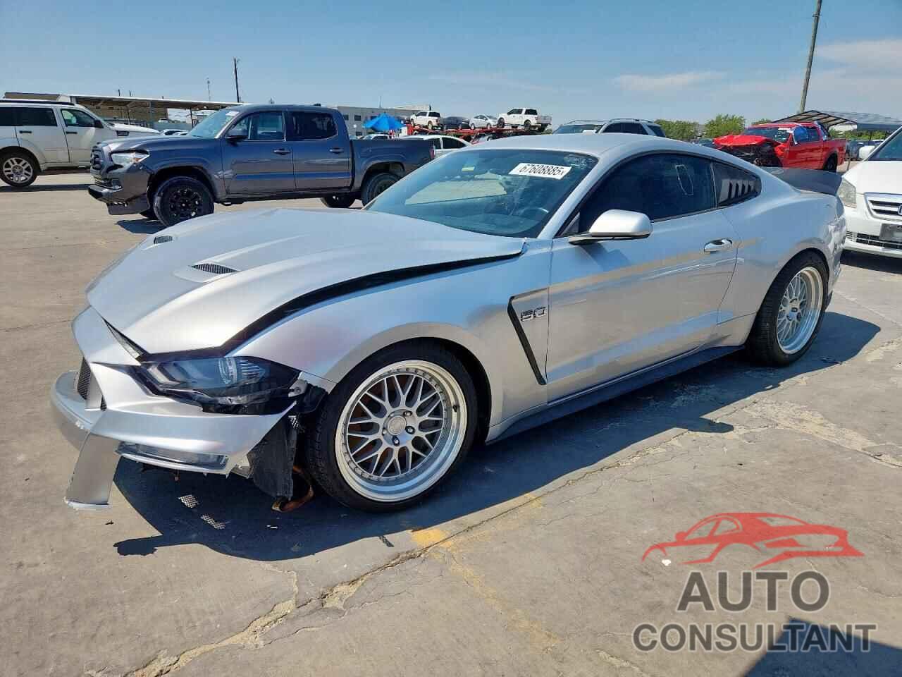 FORD MUSTANG 2018 - 1FA6P8CF1J5104477