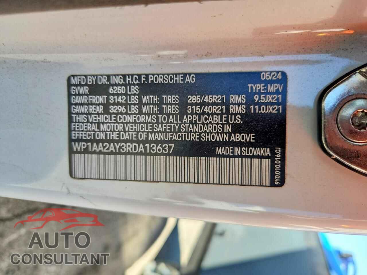 PORSCHE CAYENNE 2024 - WP1AA2AY3RDA13637