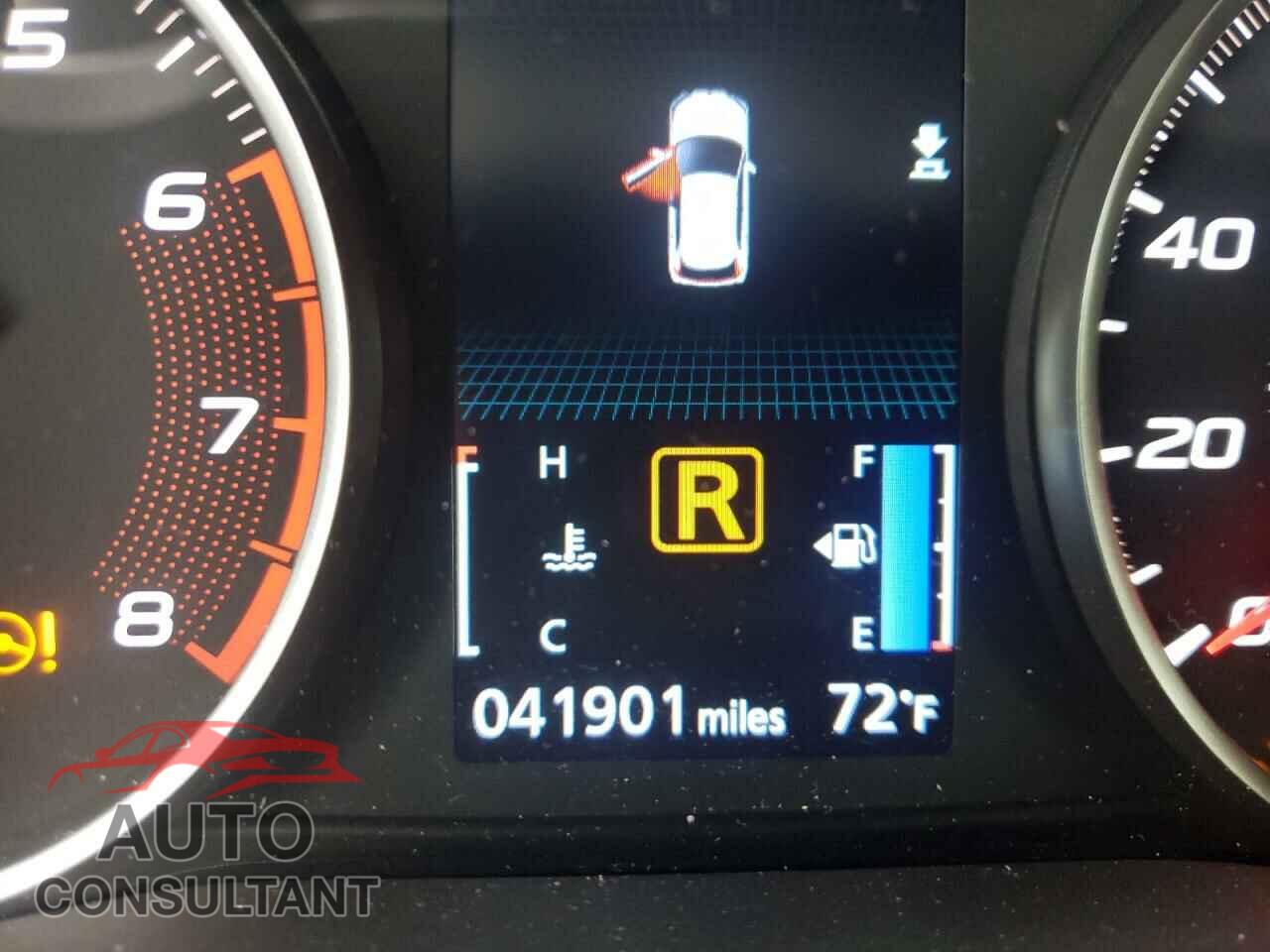 MITSUBISHI ECLIPSE 2019 - JA4AT3AA7KZ029847