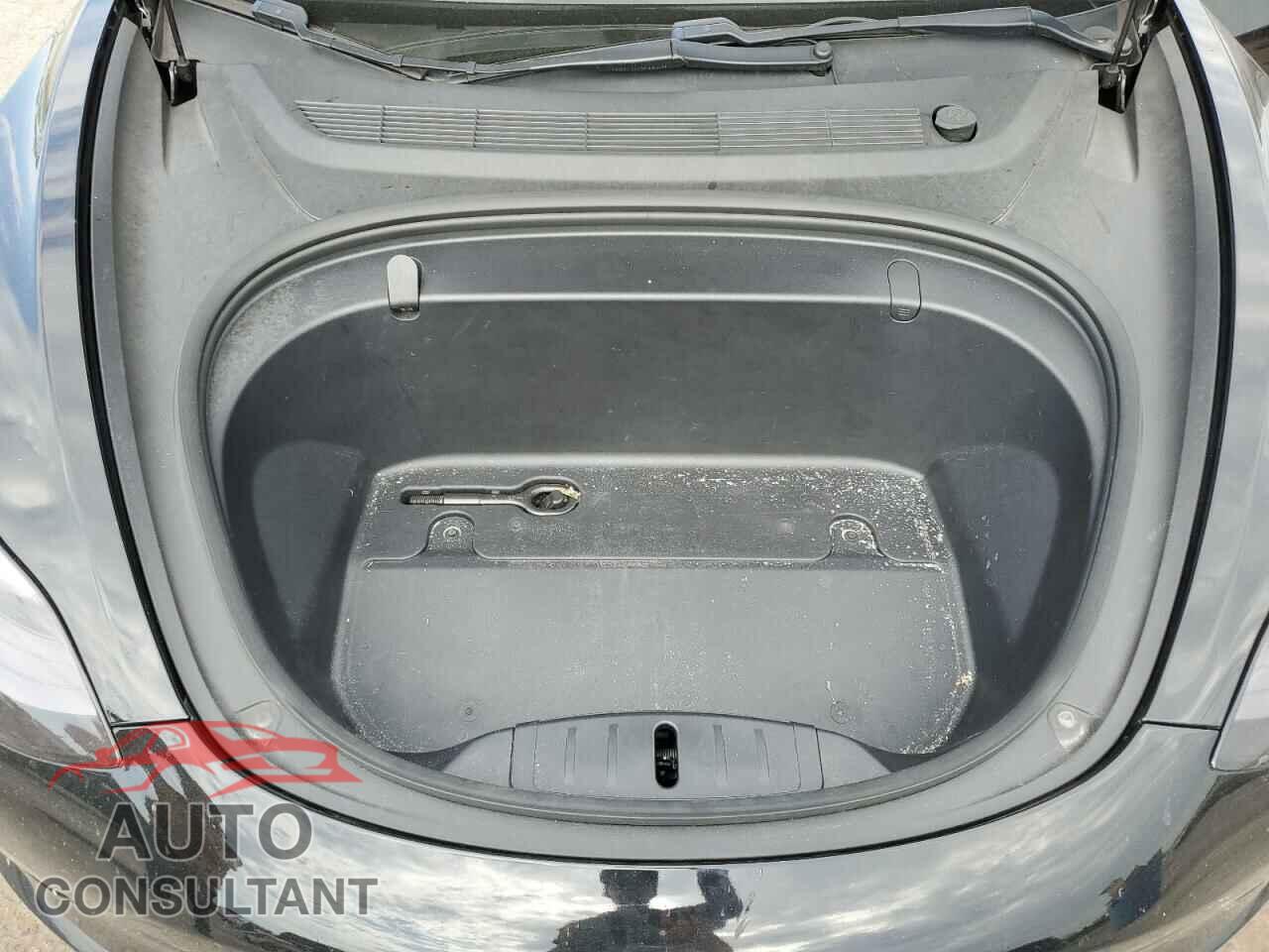 TESLA MODEL 3 2019 - 5YJ3E1EA5KF428866