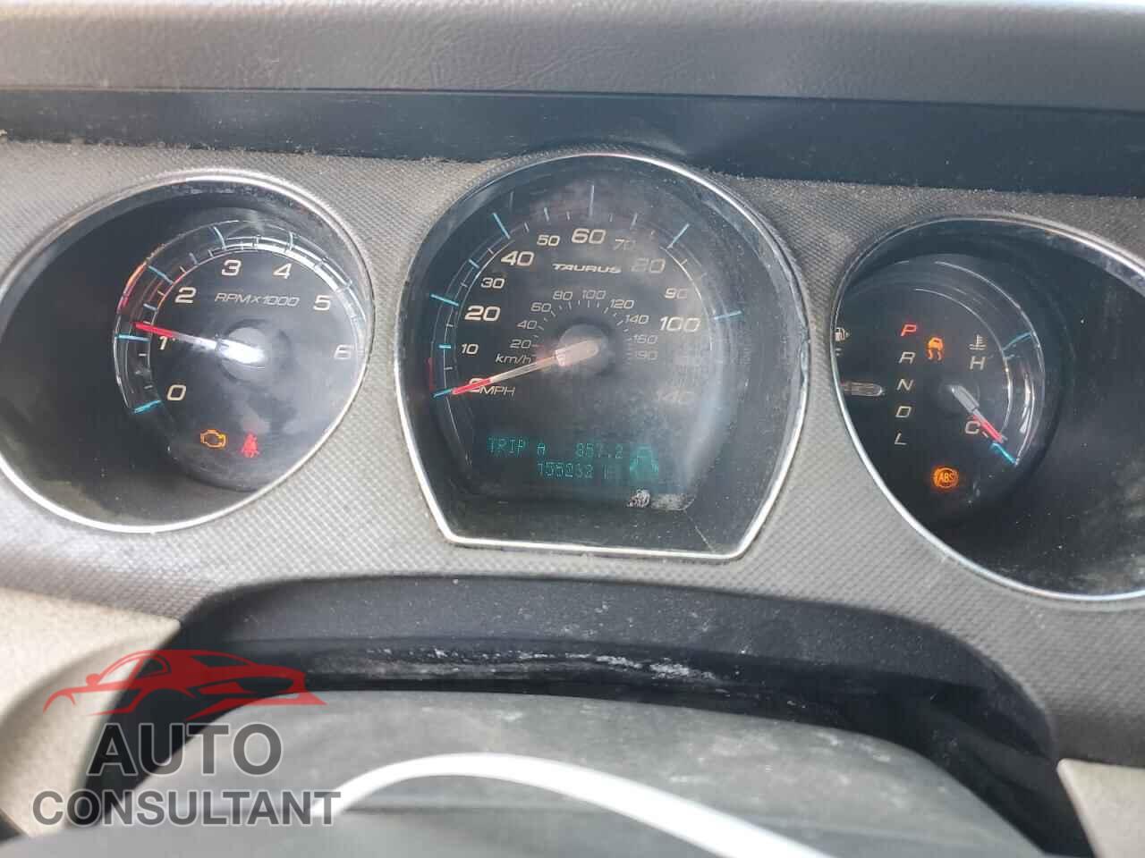 FORD TAURUS 2010 - 1FAHP2DW0AG142131